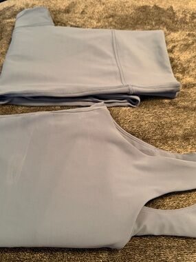 Yitty sports bra and matching leggings in elemental blue